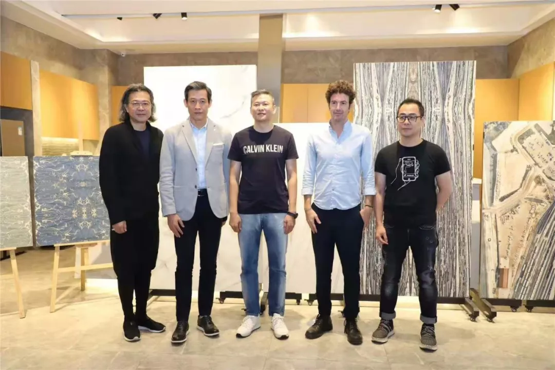 陶博會探店|KT瓷磚帶你一秒做“上帝”，地球之美竟在眼前！
